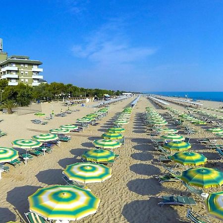 Hotel Smeraldo Giulianova Eksteriør bilde