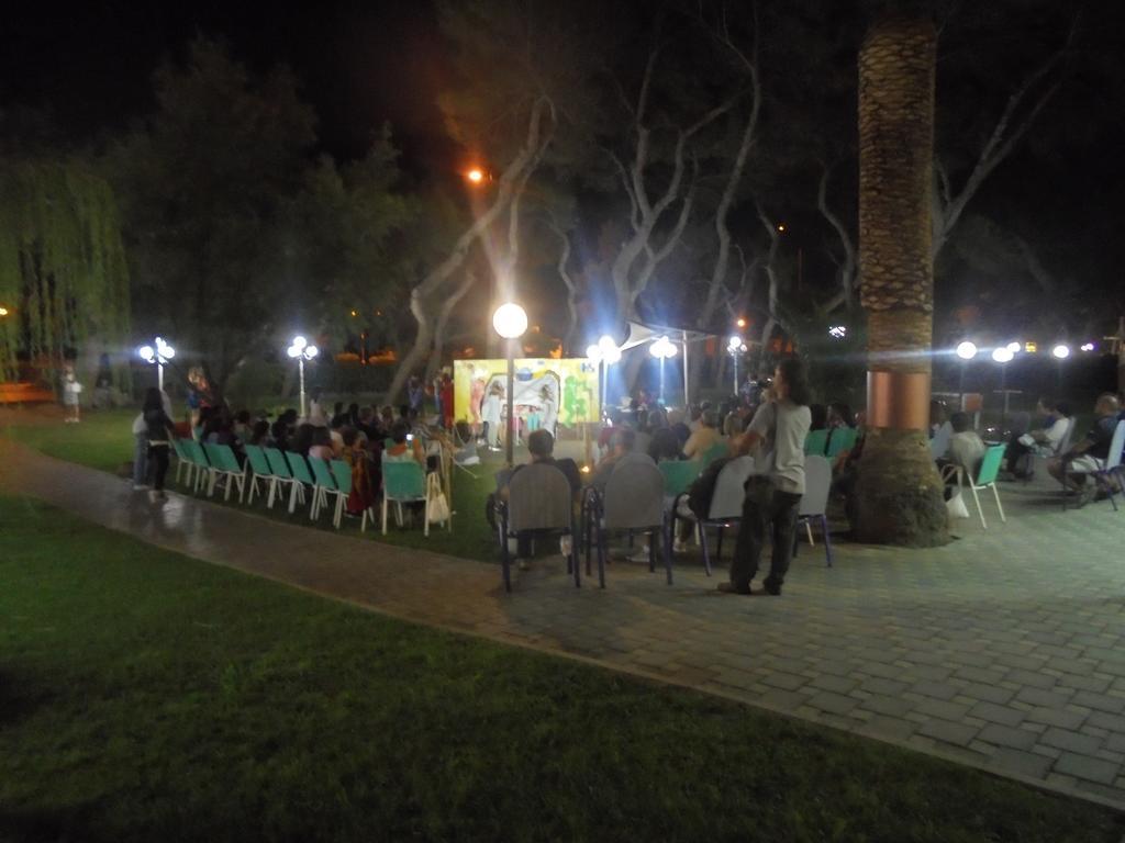 Hotel Smeraldo Giulianova Eksteriør bilde